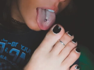 theperfectmistress onlyfans wicked girl fingers her shaved holes