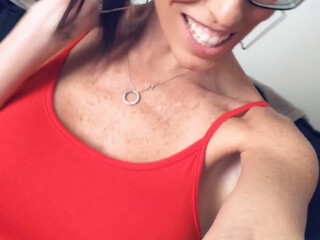 officialdavafoxx onlyfans mature bbw fucks both holes