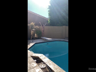 heyitsapril onlyfans likes to hammer in all holes