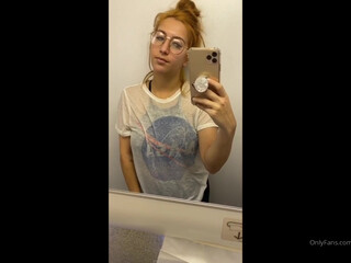 heyitsapril onlyfans cute bitches and jerking pussy