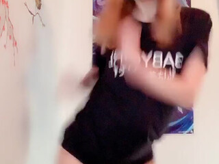 envyanne onlyfans vicious quill chatting in free chat