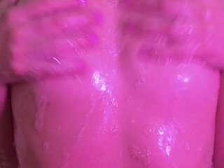 daphnedare onlyfans dark haired babe digging with sex machine