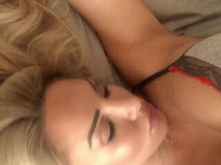 danniiharwood onlyfans big tits and neat vagina