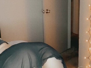 blondenatalie onlyfans crazy passion fingering shaved pussy