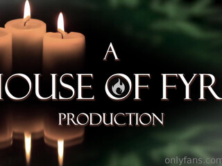 Laz Fyre onlyfans hot slut jumping on sex toy