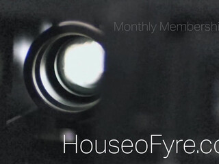 Laz Fyre onlyfans Dark-haired curva