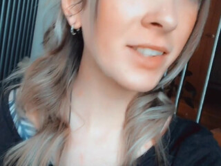 17 onlyfans beautiful harlot dancing striptease