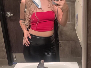 xbabyjox onlyfans depraved gymnast