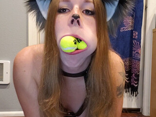 subrinasky onlyfans cute chick gently pulls pussy