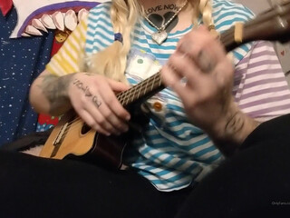 spookisideshow onlyfans Cute beauty