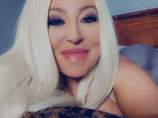 stassirossi onlyfans ESSSSCADA red