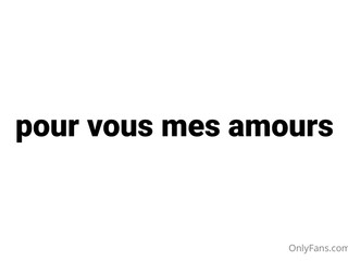 alexia_baby onlyfans cute women lick nipples