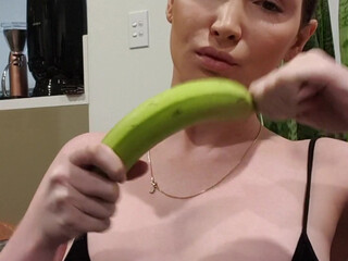 yasminscott onlyfans shy slut caresses shaved cunt