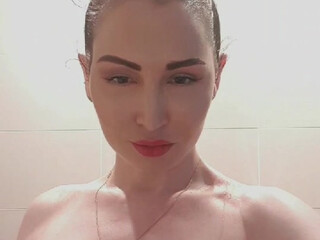 yasminscott onlyfans baby is fried in the cap