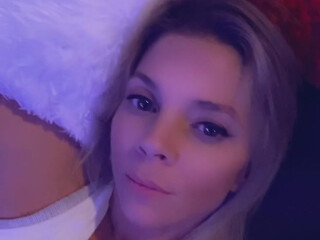 tris_love onlyfans Insatiable bitch