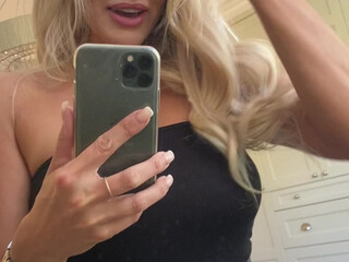 danniiharwood onlyfans Chic and