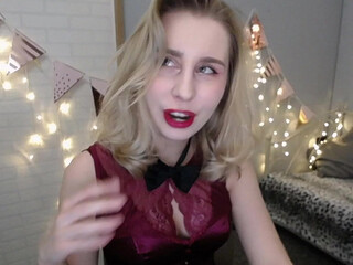 mightymia attractive model fucks pussy with sex toy