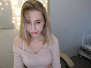 mightymia Adorable bitch