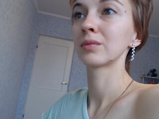 maria_moon_ wet hairy pussy