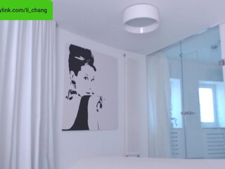 roxanjunk hardcore whore cums nonstop