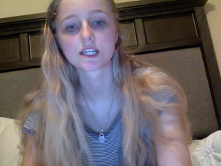 peachezzs Juvenile slut