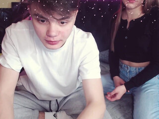 kokssii graceful babe gently masturbates pussy