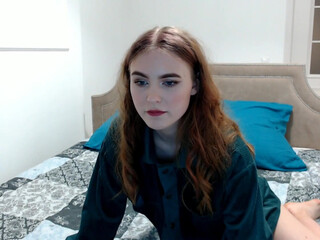 brooklynforyou beauty is resting with pussy