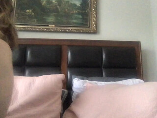 blondelovetoy chick chats in fries