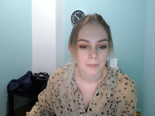 ann_livv Cute latina