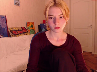 alicebreeze naughty brunette is petting natural tits