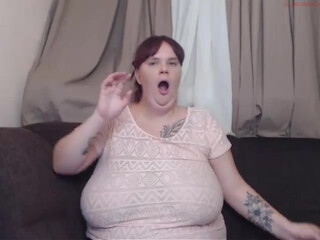 boobs_fight Gorgeous blonde