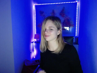 blonde_andcute Delicious slut