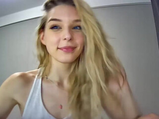 alexiee_ crazy quaint caresses shaved cunt