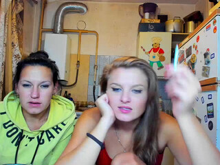 sexthreesom fucking from behind