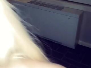 parisparis333 bright slut fucks pussy