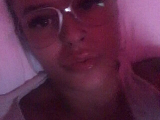 minniegirl bewitching bitch hard tinkers slits