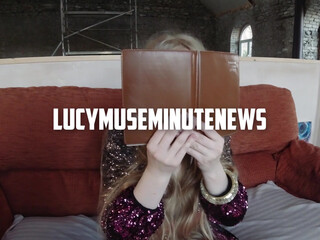 lucymuse seductive chick fucks sex toy