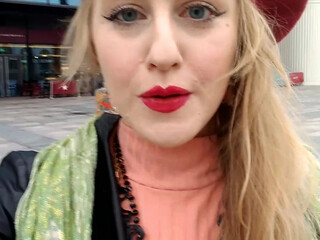 lucymuse exciting trash boasts a body