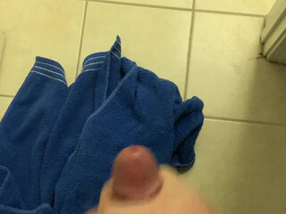 lovesnatch Young hottie