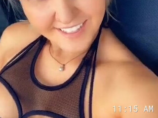 kayleighcoxx84 big boobed bitch licks dildo