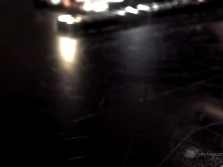 janecane obstinate mare fingers jerking her pussy