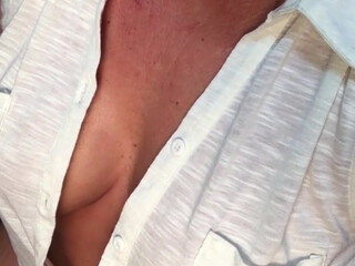 joclynstone young babe jerks both holes