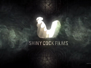 janecane plump brunette masturbating pussy with her hand