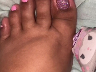 goddesskonata without stopping caressing pussy