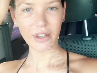 tsvegasvalentine naughty passion caresses delicious body