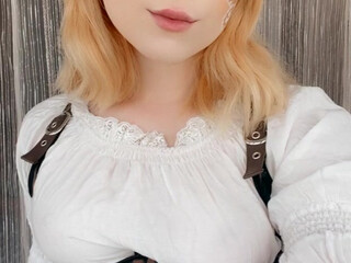 sweetiefox red-haired bitch excites beautiful legs