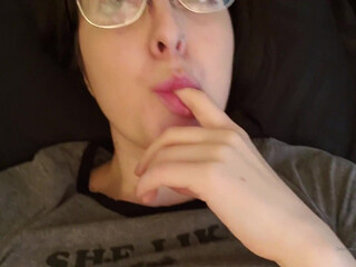 svnflowerqueen  young slut fucks phallus cunt