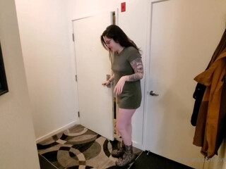 svnflowerqueen nude rune opened her pussy