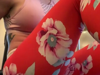 rae lynch Busty Beauty