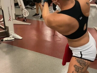queenkarma69 flawless shows her dresses and underwear